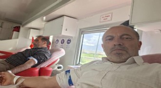 Kan bağışında yarıştılar