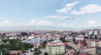 MSB'den 23 Temmuz selamlama uçuşu paylaşımı