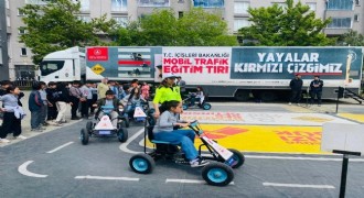 Oltu’da öğrencilere trafik eğitimi verildi