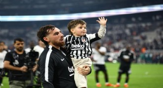 Orkun Kökçü ligde ikinci golünü attı