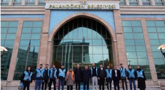 Sunar 'Ramazan'ı komşularımızla birlikte dolu dolu yaşıyoruz'