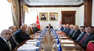 Tekin eğitim ve öğretimde ana referansı açıkladı