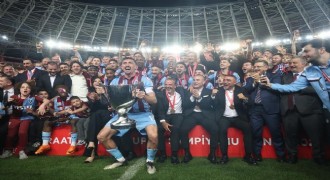 Trabzonspor, Ziraat Türkiye Kupası'na kavuştu