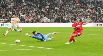 Trendyol Süper Lig: Beşiktaş: 2 - Başakşehir: 0