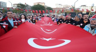 Türk Milleti tek yürek