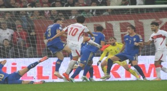 UEFA Uluslar Ligi: Türkiye: 1 - İtalya: 4