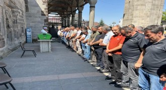 Uçar Ailesi yasta