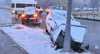Yağış kazayı beraberinde getirdi